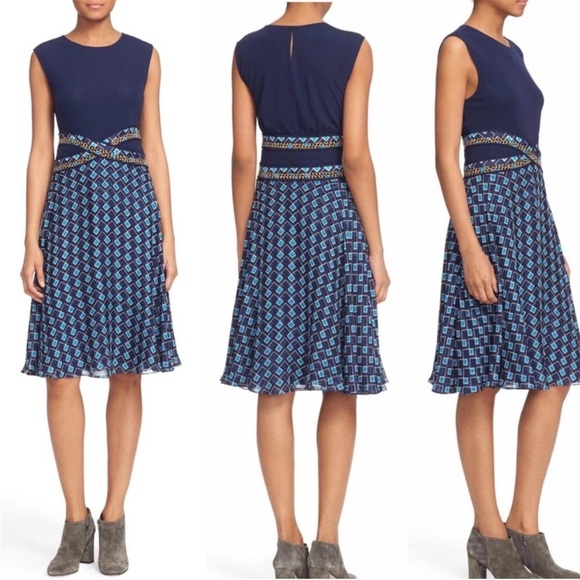 Diane von Furstenberg Rosalie Mixed Media Dress Blue Silk Size 2 - Picture 1 of 14